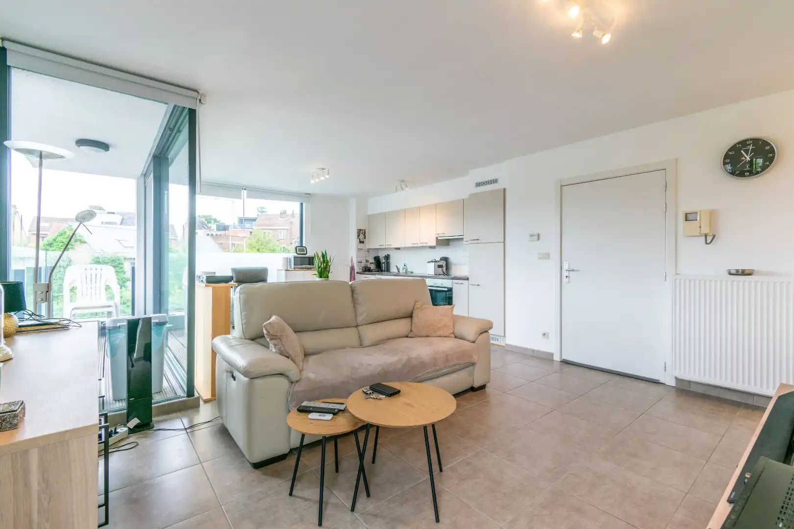 Een aangenaam, recent appartement te Halle! foto 6