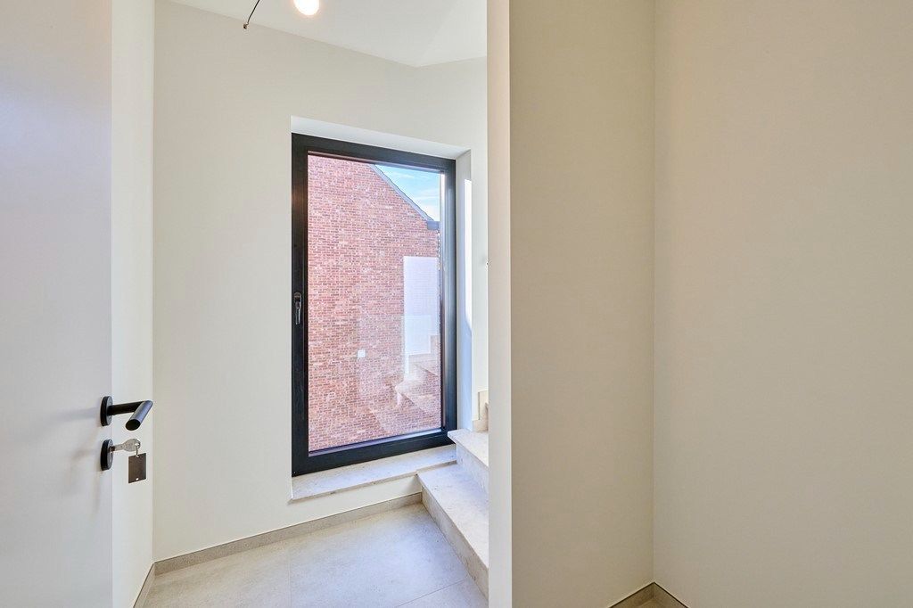 Ezaart 135 2400 Mol mini Loft te huur van  76 m² met Carport en buitenberging foto 5