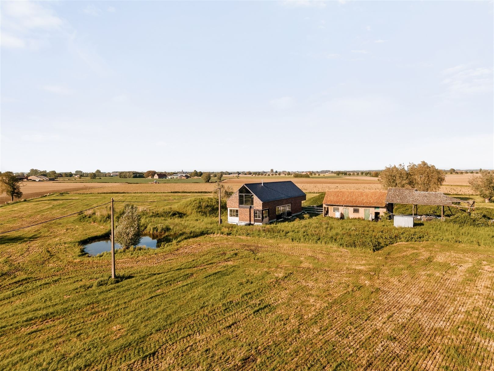 Landelijke woning op 20527m² foto 3