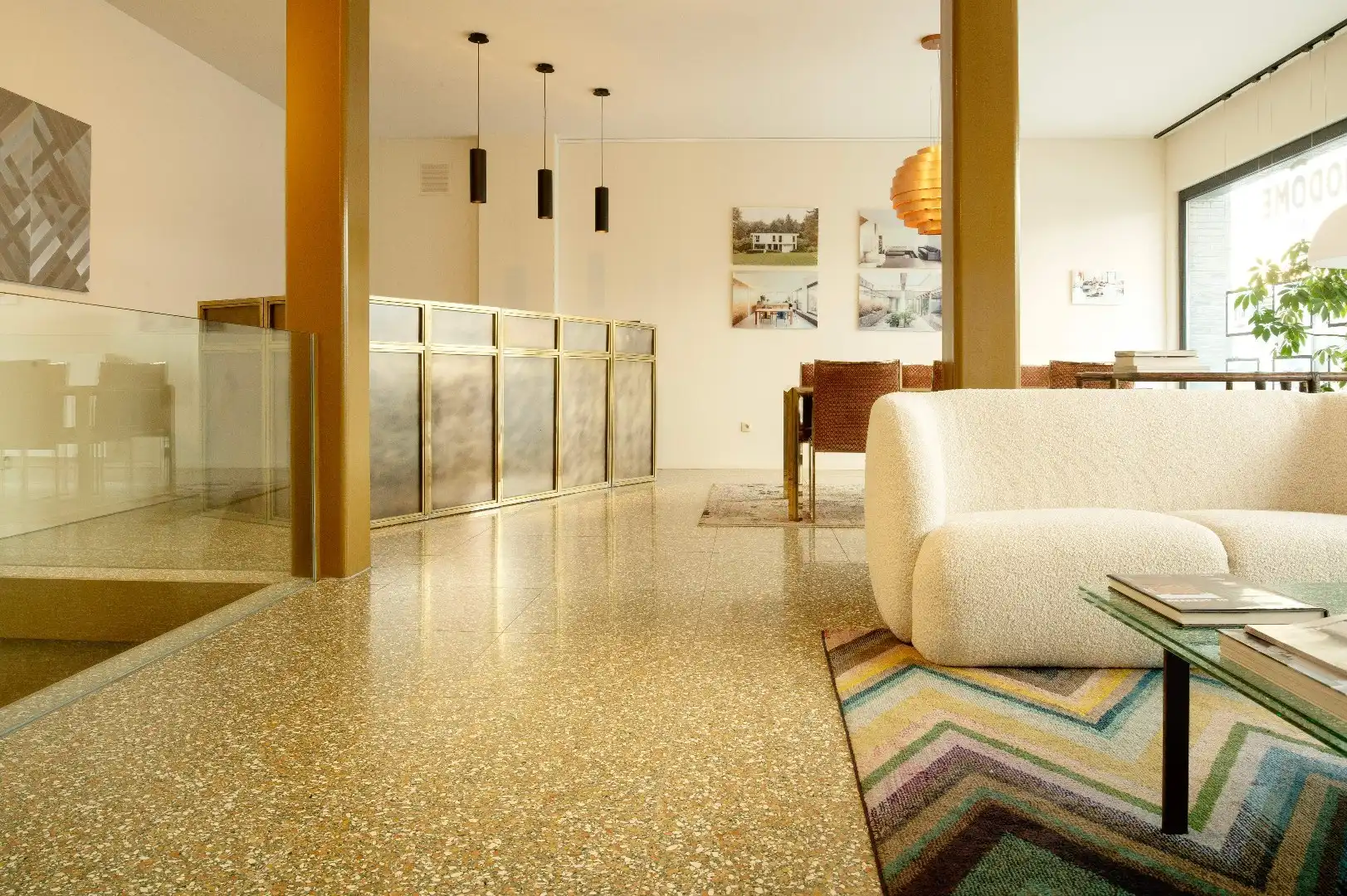 Sint-Katelijnevest 24 - Iconisch winkelpand vlakbij de Meir  foto 9