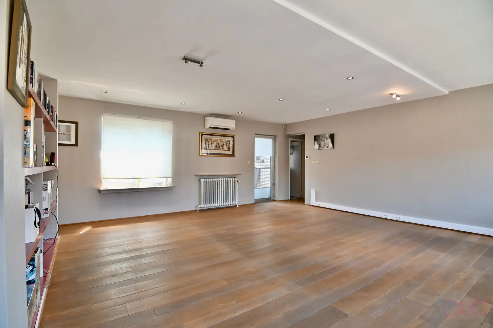 Centraal gelegen instapklaar appartement met drie slaapkamers en terras foto 8