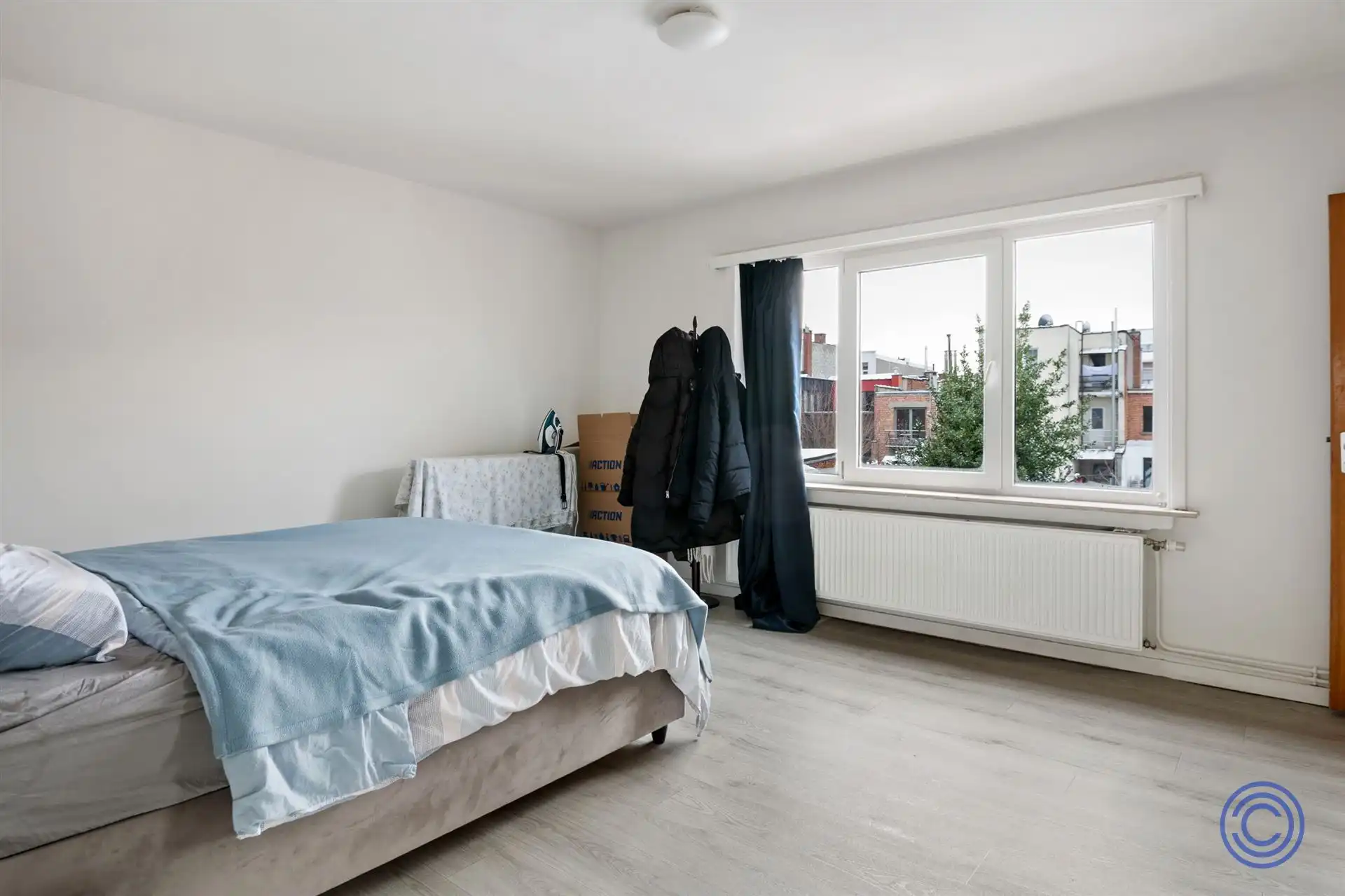 Instapklaar appartement in gewilde autoluwe straat! foto 3