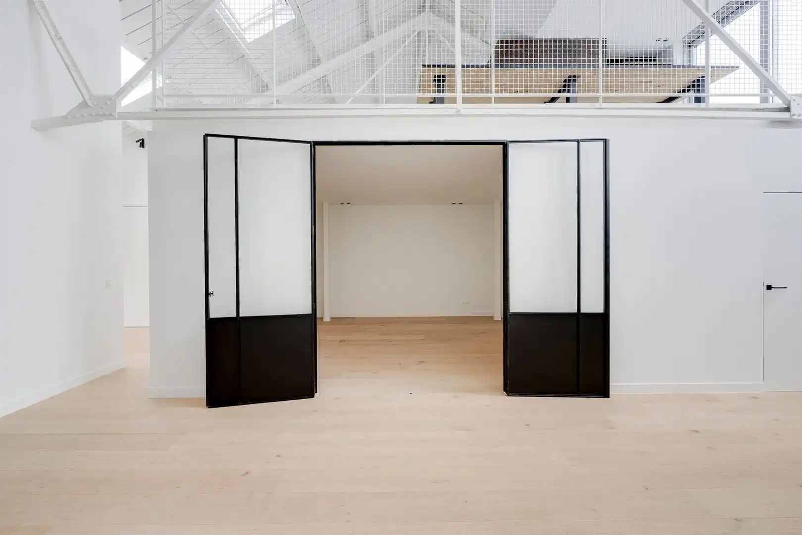 Riante en unieke loft aan het begeerde Eilandje foto 8