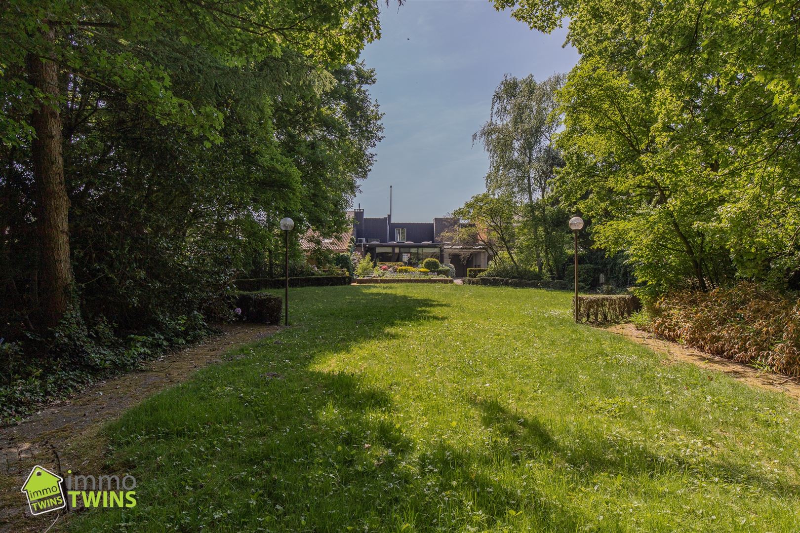 Te koop – Unieke eigendom met commerciële ligging op 4.143 m² te Dendermonde. foto 16