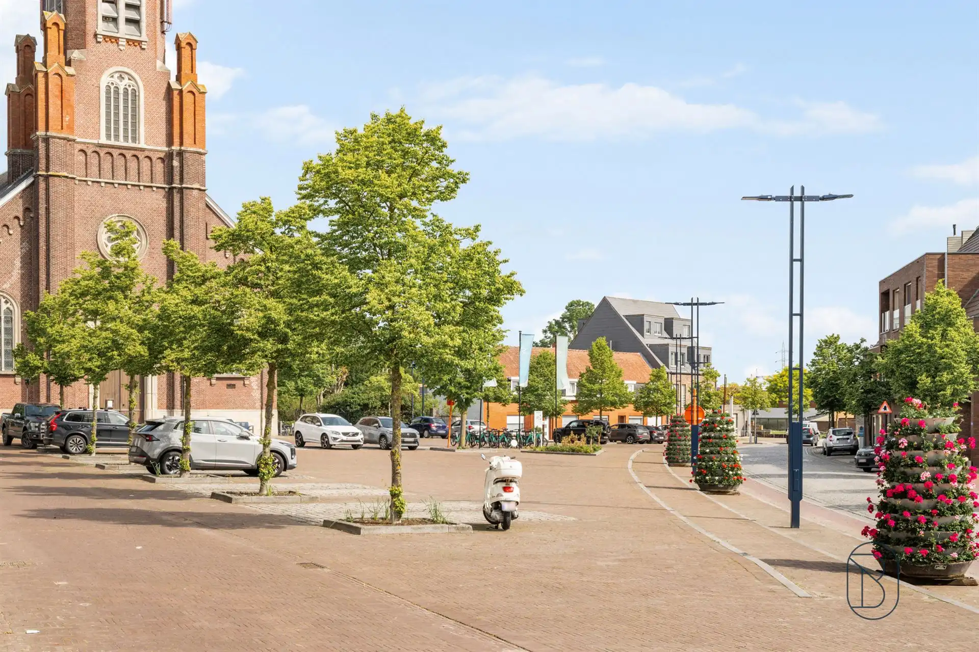 Appartement met terras, mooi zicht en garagebox foto 2