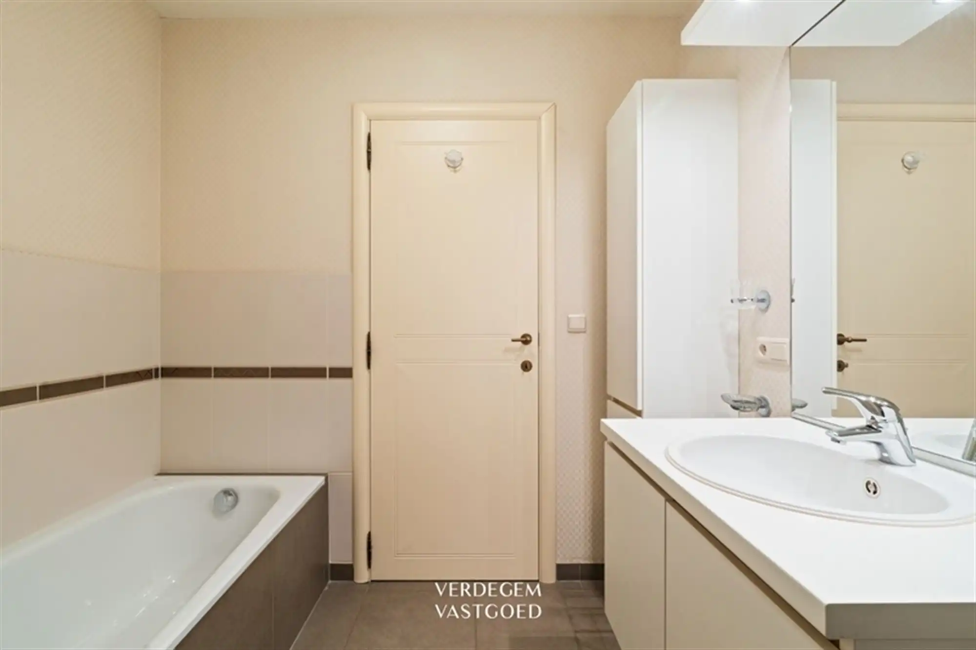 Energiezuinig en gezellig appartement met 2 slaapkamers en garage op de mooie Lindenlaan foto 10