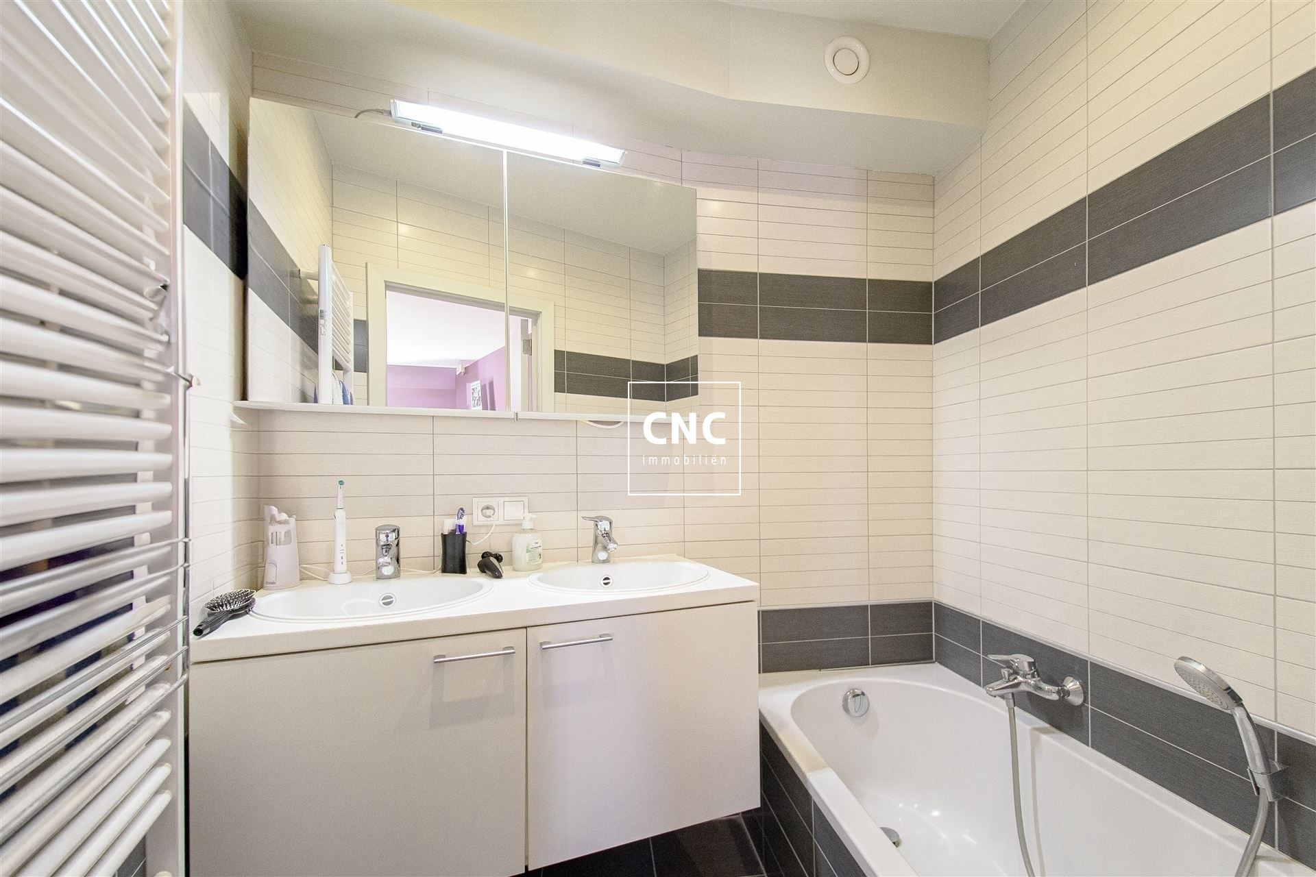 Instapklaar gelijkvloersappartement nabij het Zegemeer foto 8