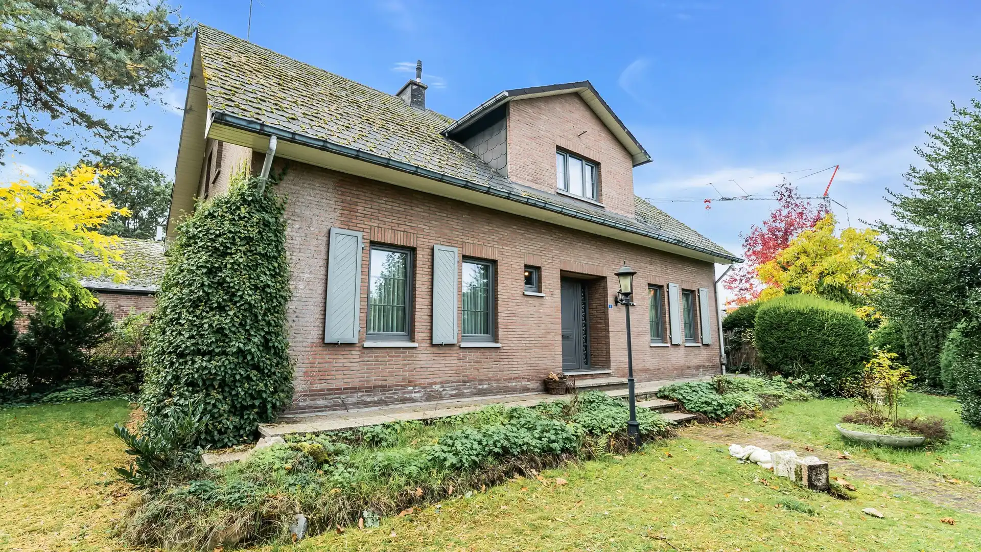 Open bebouwing met 4 slaapkamers op TOP locatie in Zutendaal foto 3