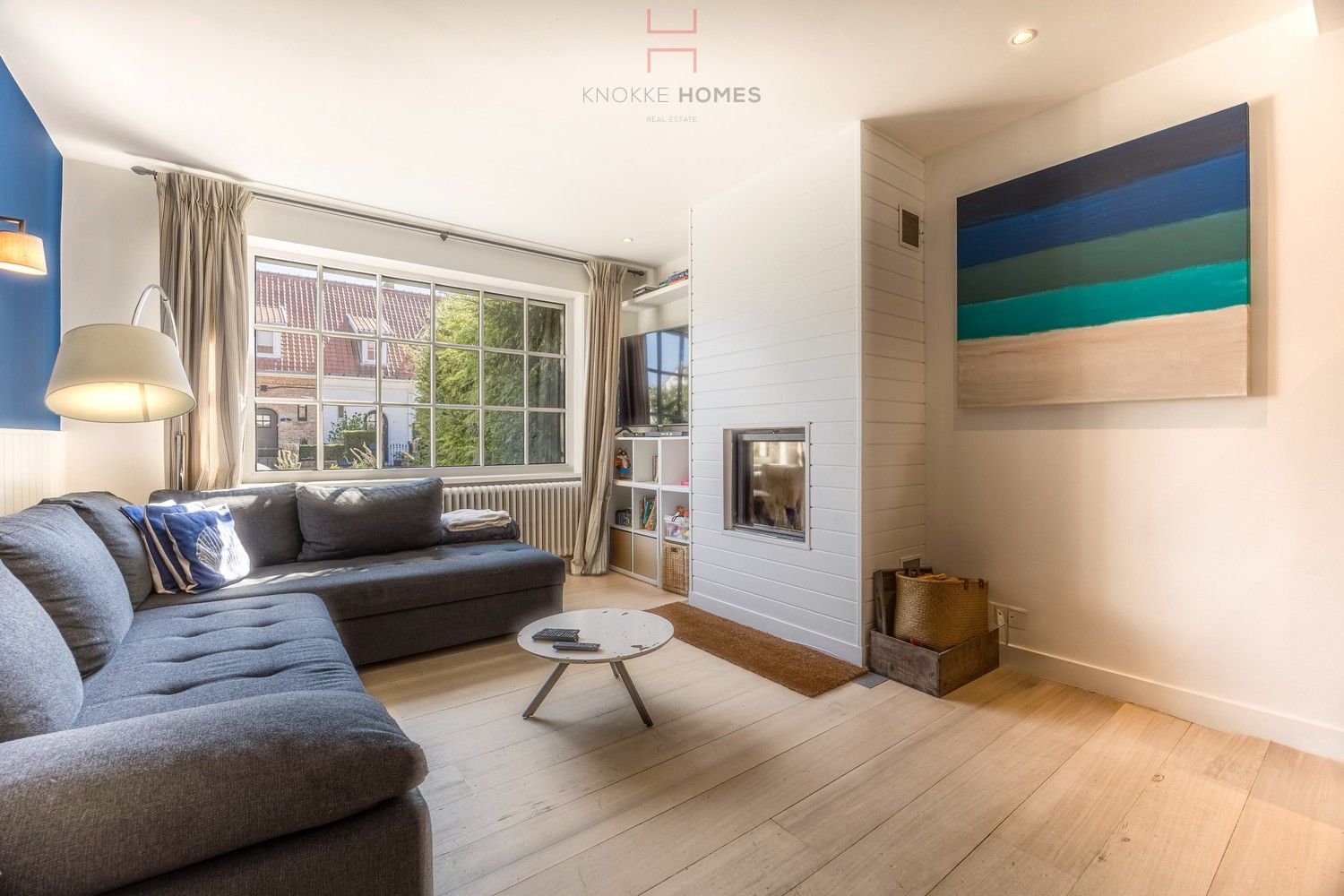 Instapklare halfopen woning in Oud-Knokke met 3 slaapkamers en private parkeerplaats voor twee wagens foto 4