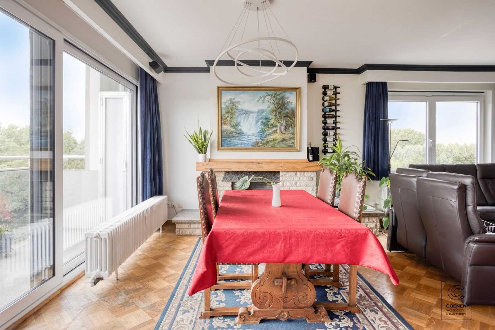 Ruim gerenoveerd appartement van 97 m² met twee slaapkamers te Merksem! foto 7