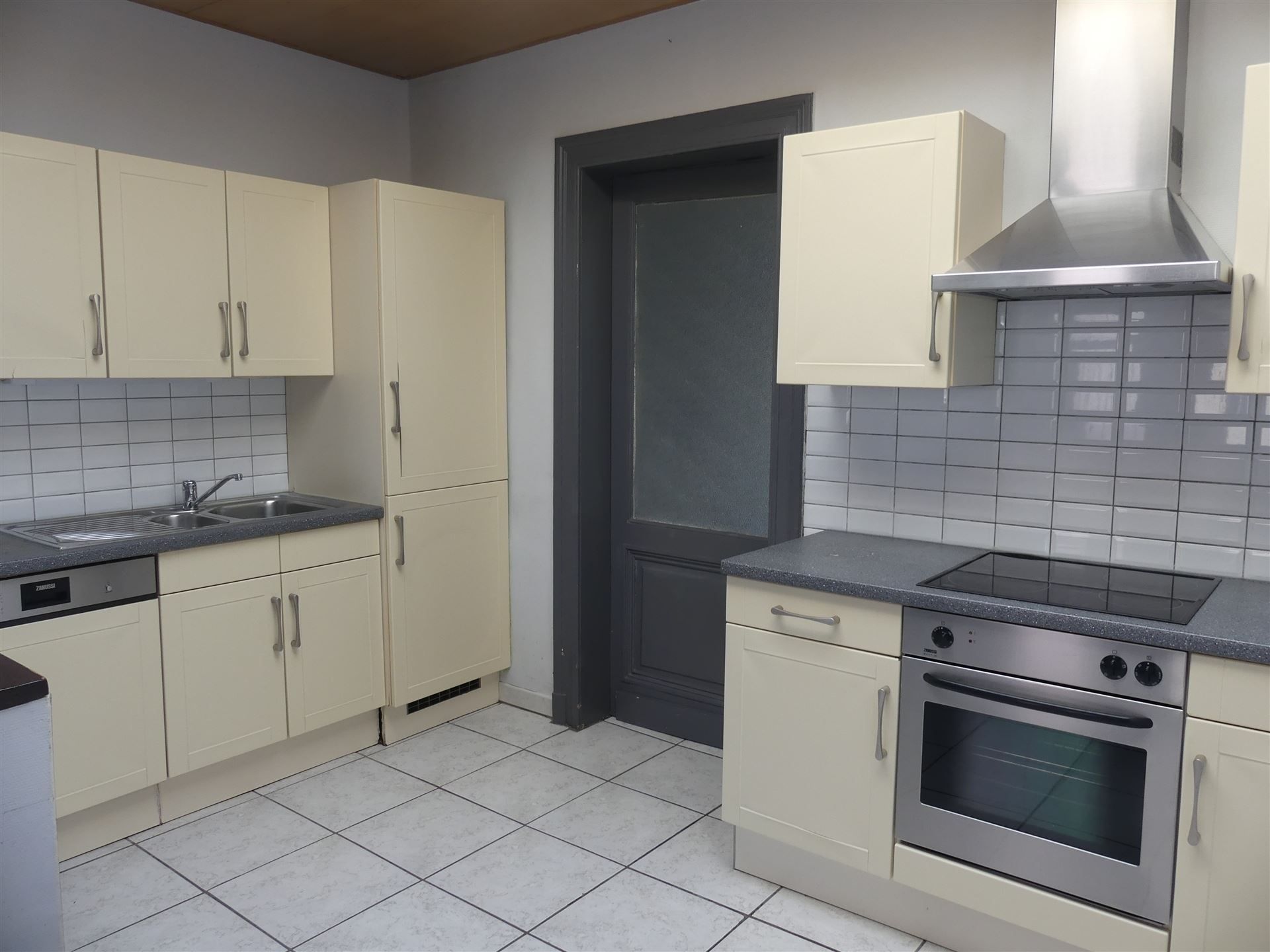 Hoofdfoto van de publicatie: charmante woning met 4 slaapkamers en een stadstuin!