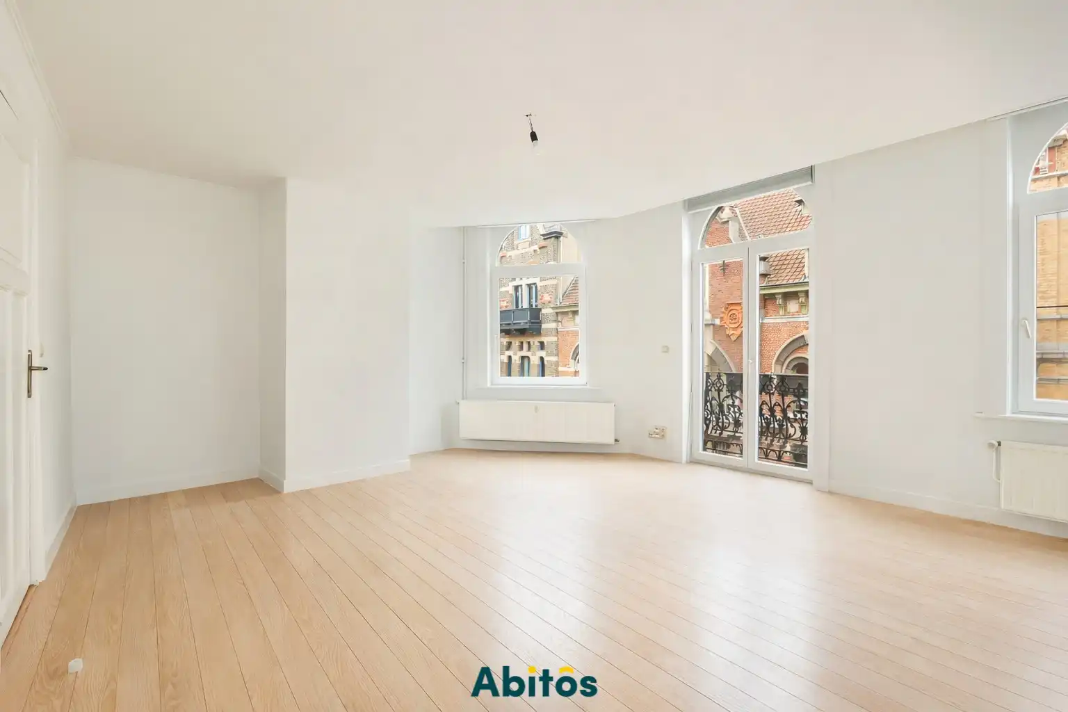 Uniek triplex-appartement met 3 slaapkamers en prachtig uitzicht in hartje Gent foto 2