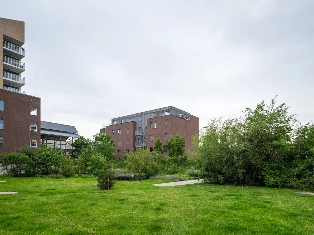 Lichtrijk appartement met ruim zonneterras en open groen zicht op toplocatie aan Dok Noord. Mogelijkheid aankoop autostaanplaats! foto 19