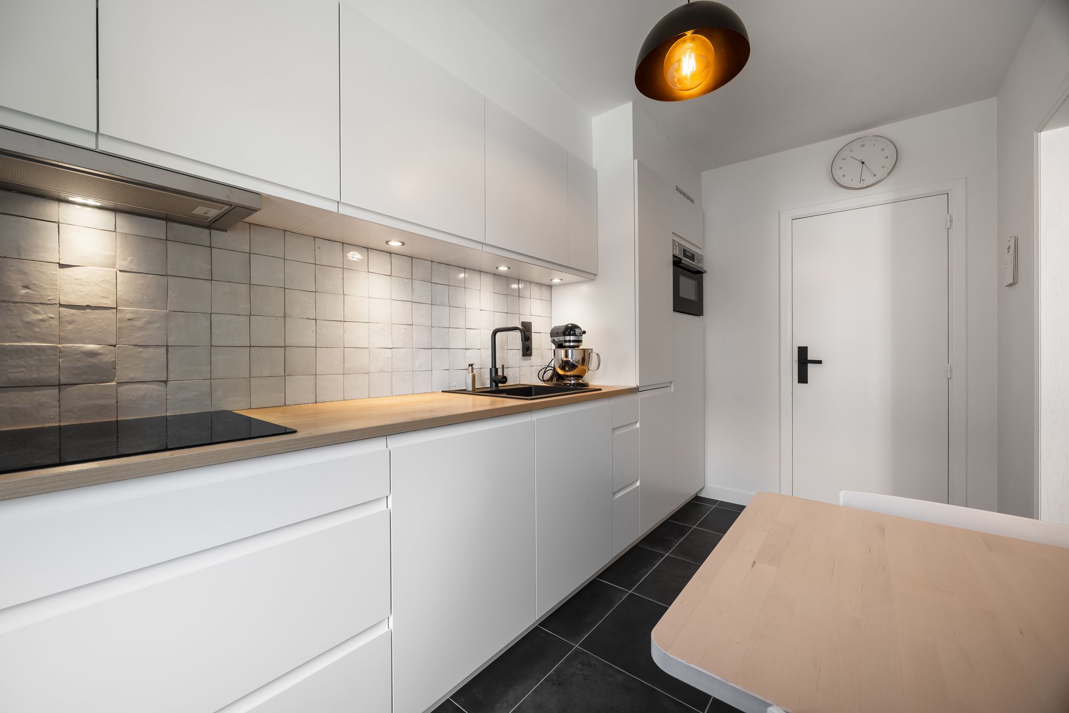 Instapklaar appartement met 2 slpks in centrum Oostmalle foto 6
