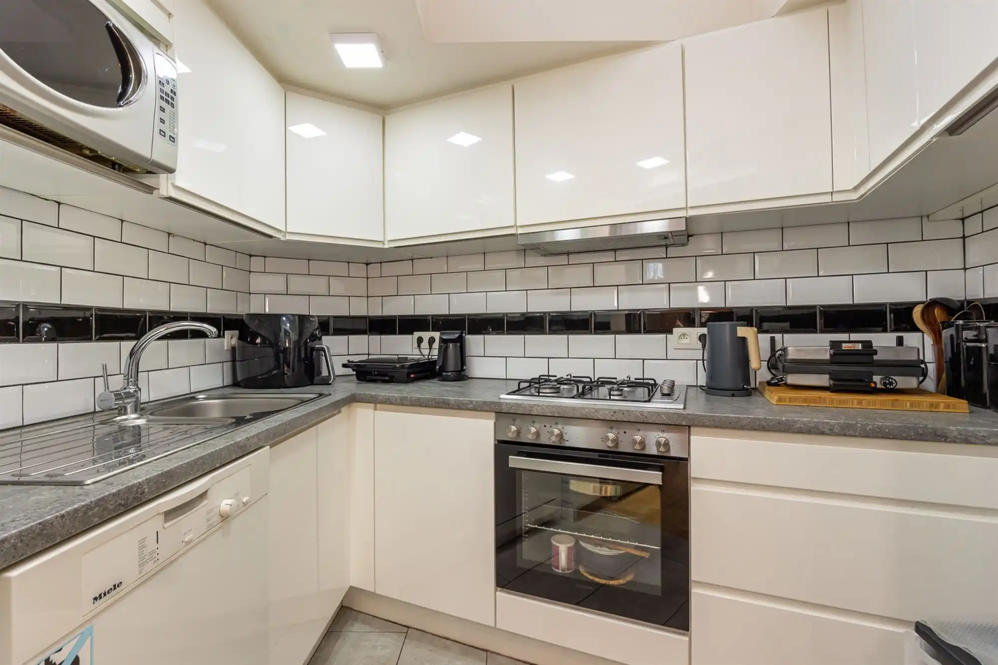 Instapklare gezinswoning met 3 slpkmrs. foto 5