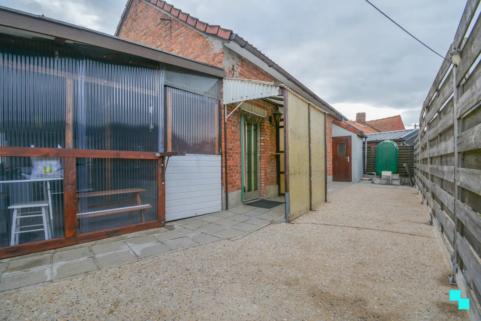 Goed onderhouden, te renoveren woning te Houthulst foto 21