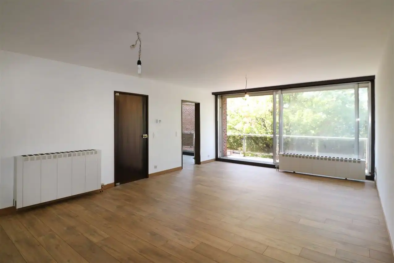 Zonnig appartement met 2 slaapkamers en garage op zeer goede, rustige locatie foto 4