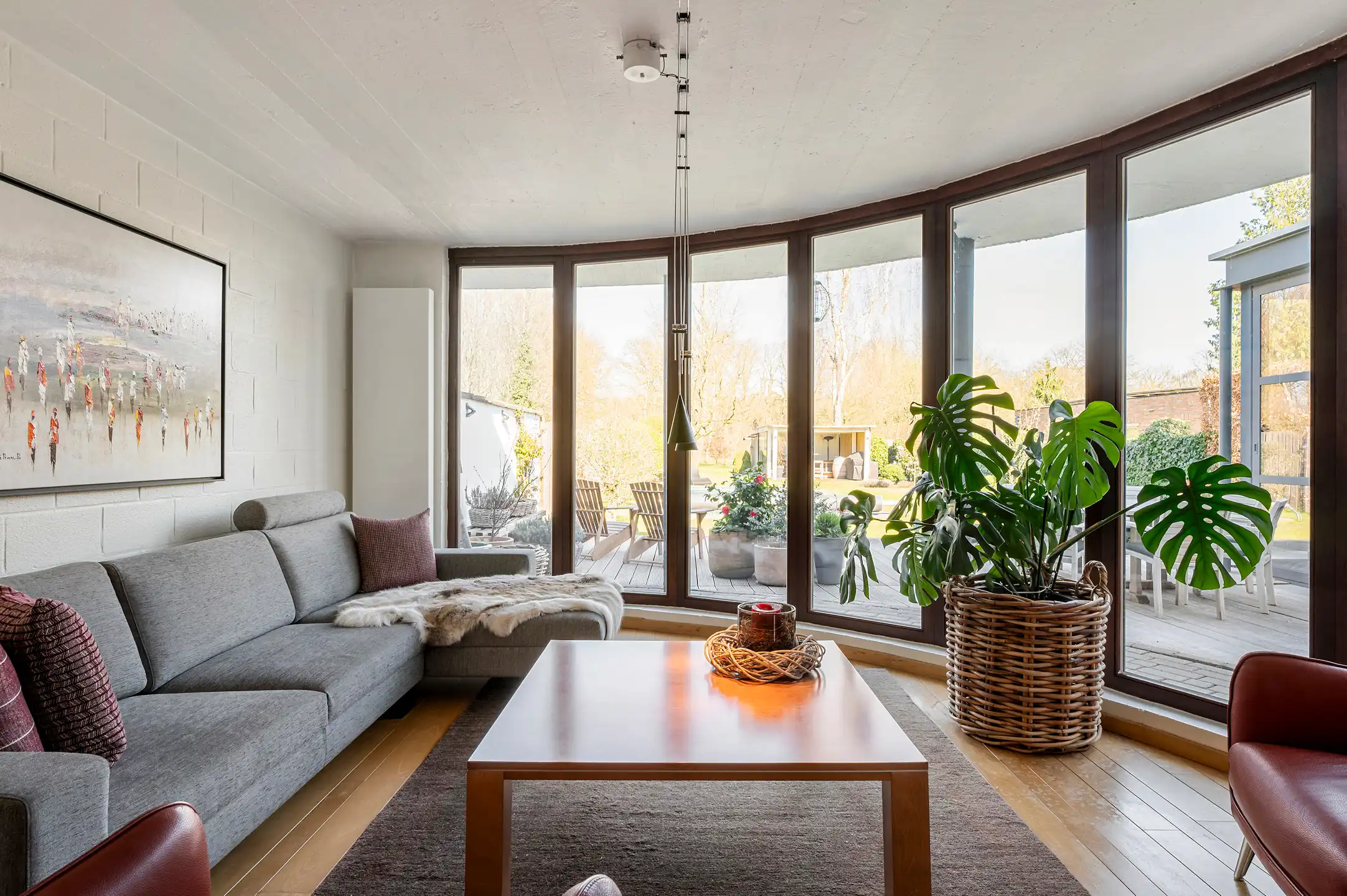 Ruime instapklare woning met zwembad te Brasschaat! foto 4