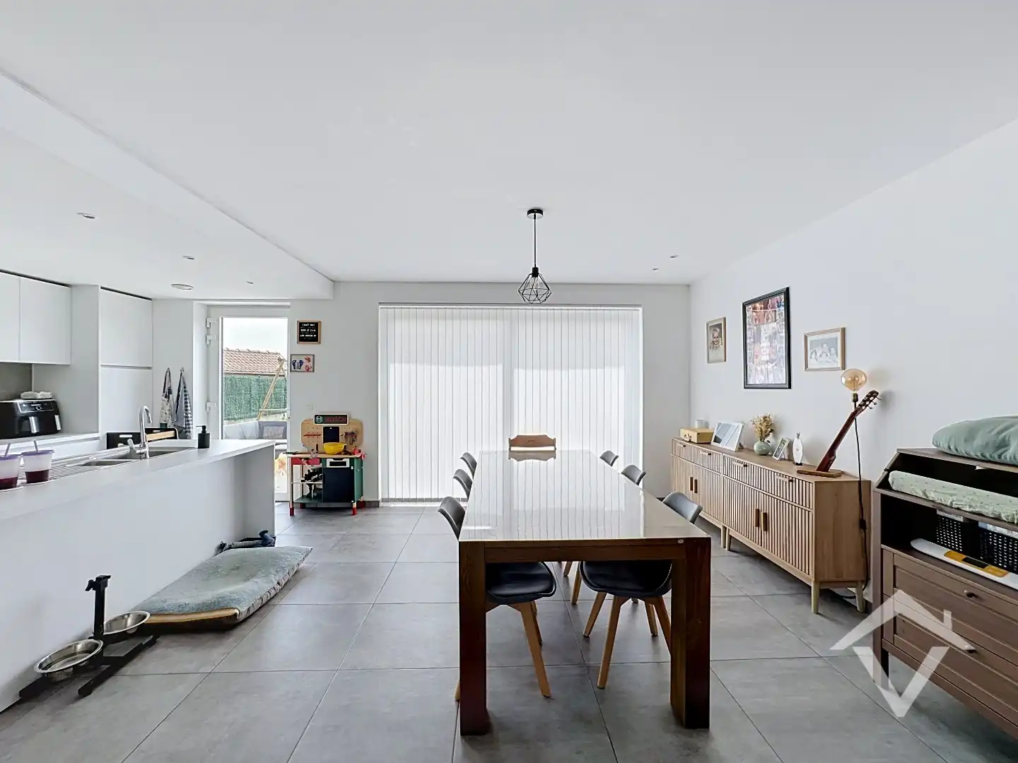 Recente nieuwbouwwoning met 3 slaapkamers en carport te Diksmuide foto 9