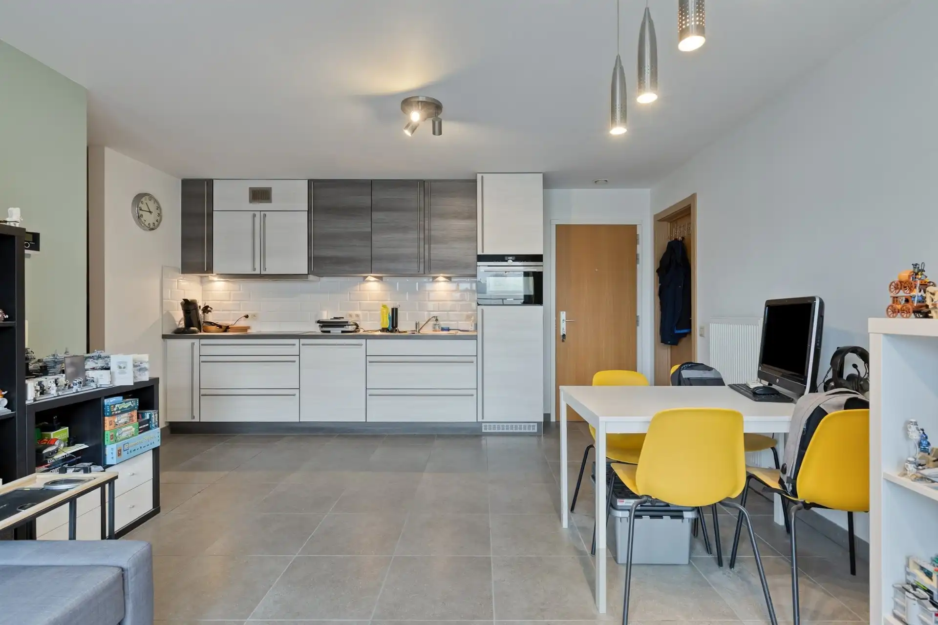 Appartement met ruim Zuidwest georiënteerd terras foto 6