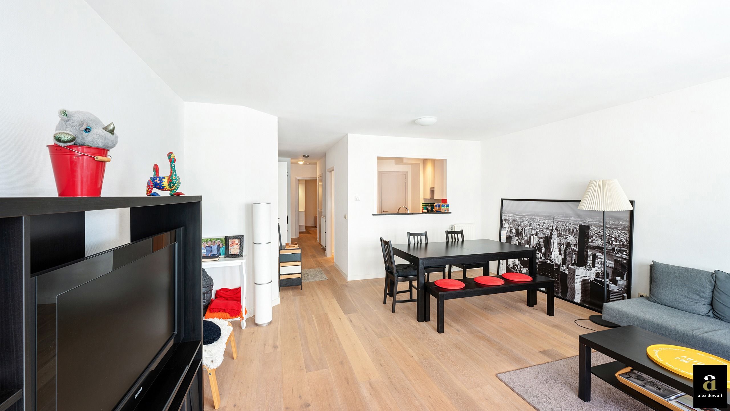 Instapklaar appartement met zijdelings zeezicht aan het Driehoeksplein [Zoute] foto 10