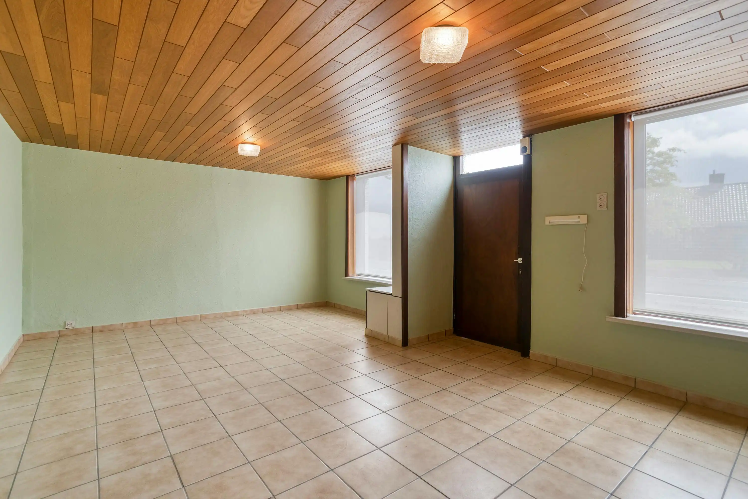 Alleenstaand huis te koop in de Abeelseweg in Poperinge foto 5