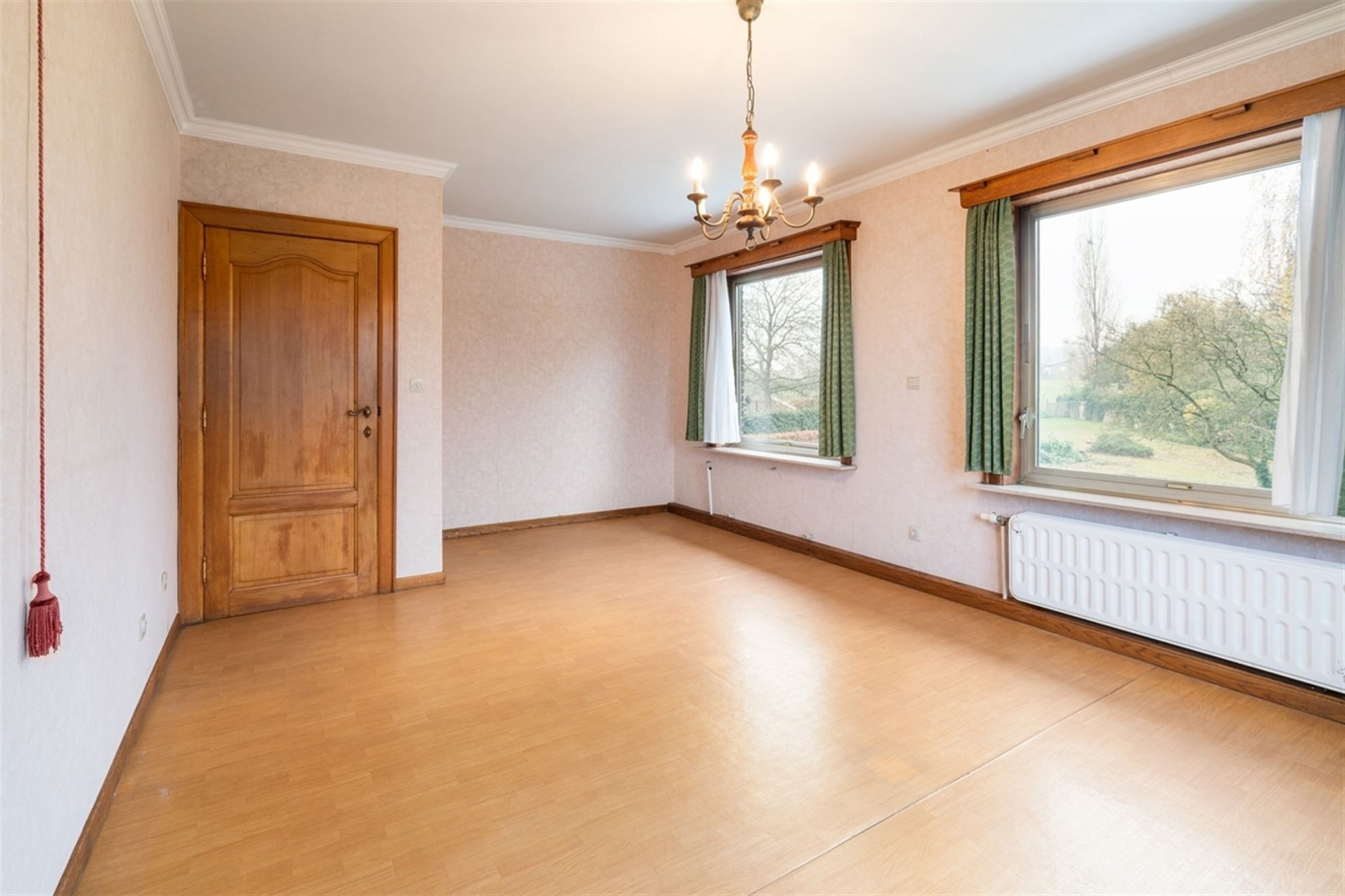 TE RENOVEREN karaktervolle VILLA op een perceel van 1.431m² foto 25