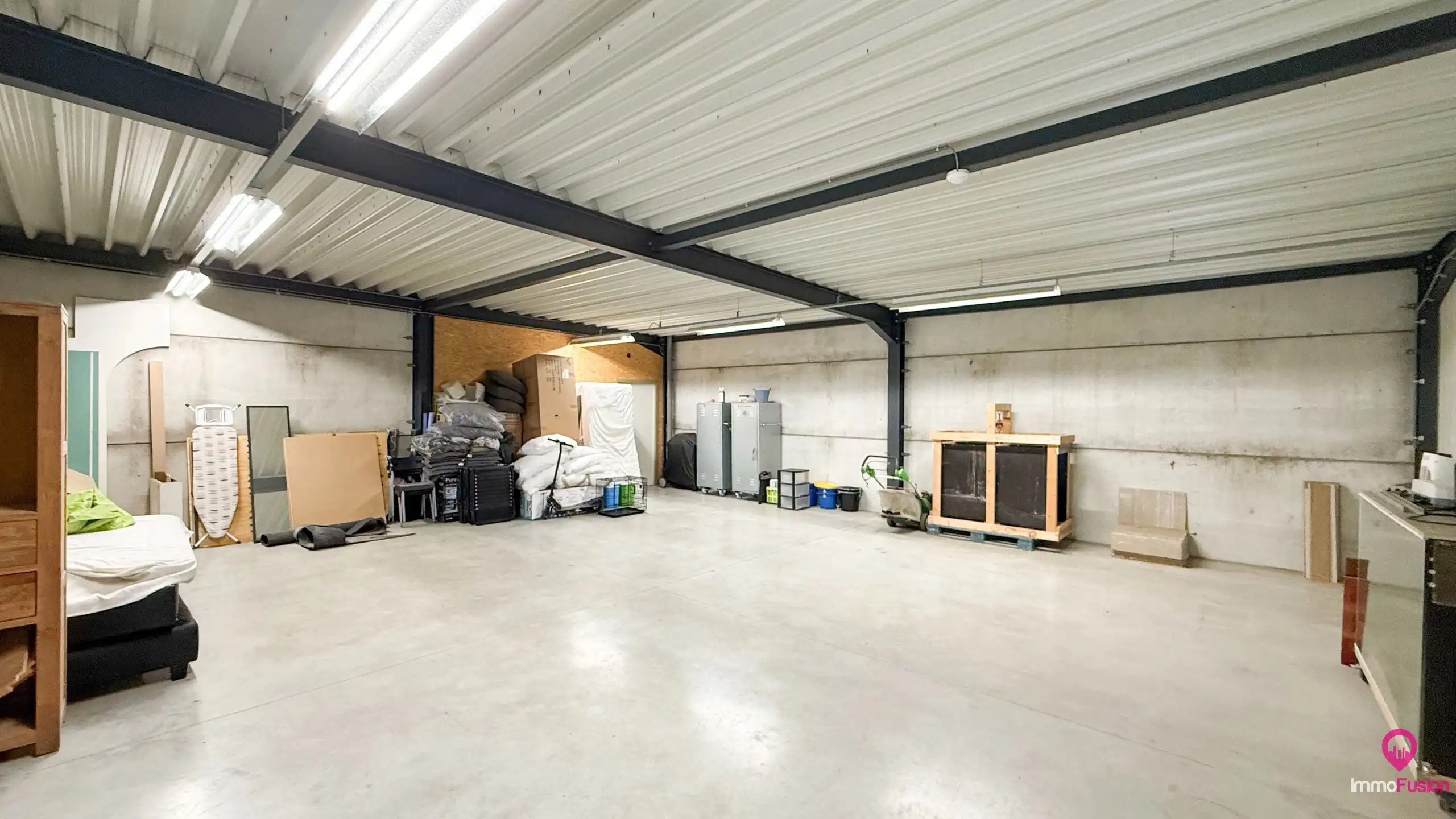 Veelzijdig industrieel pand met woonst en zonnepanelen! foto 33