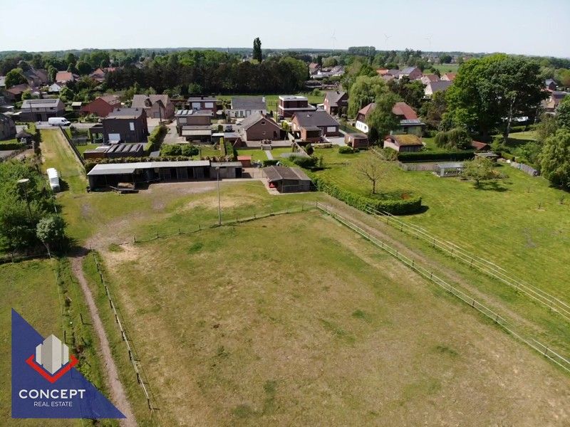 Instapklare woning met 3 slaapkamers met achterliggende paardenweides. foto 64