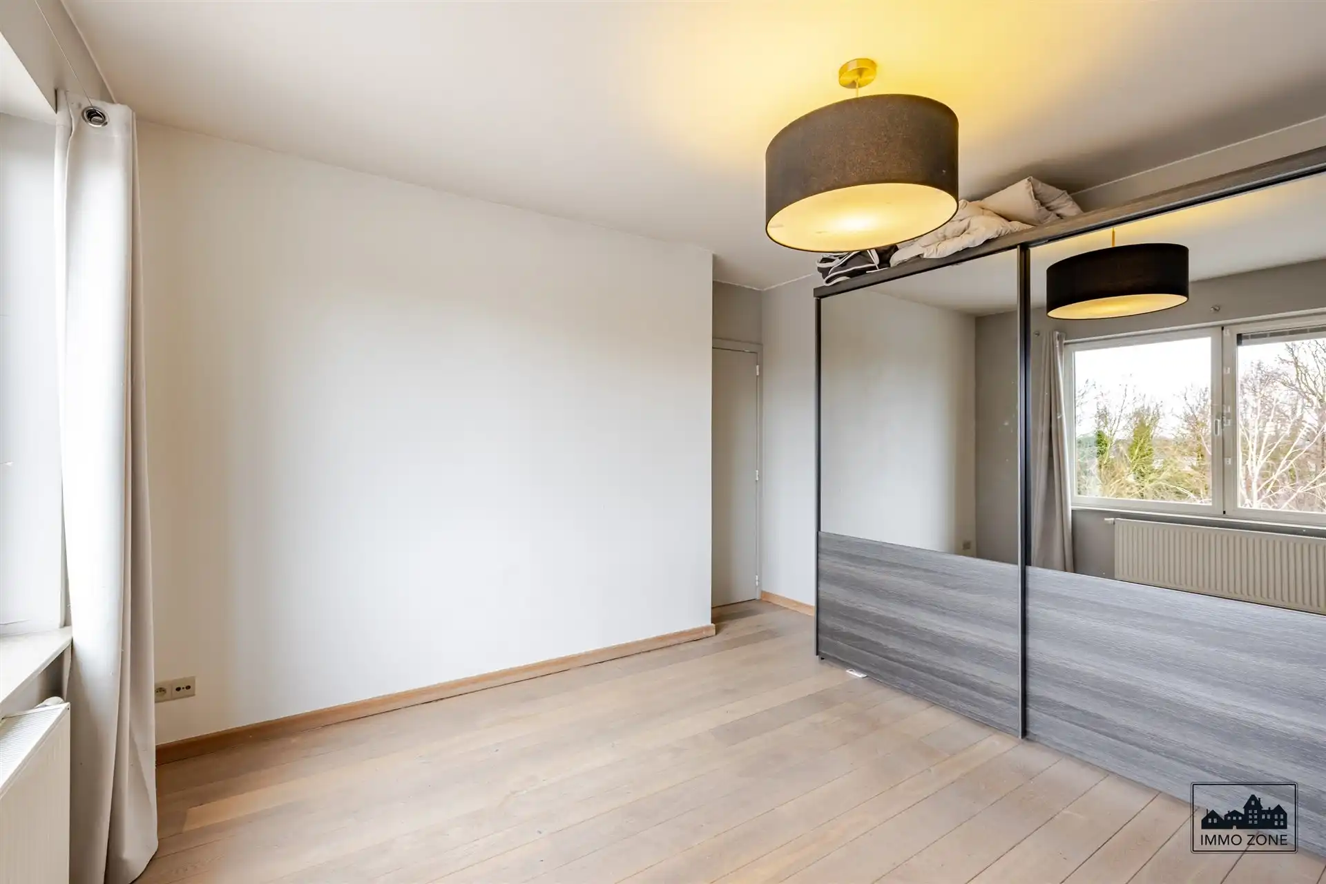 Ruim dakappartement (156 m²) met terras & garage foto 11