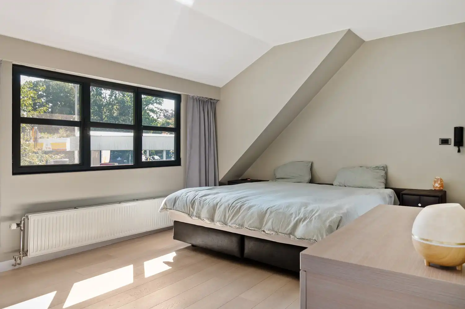 Instapklare open bebouwing met 4 slpkrs en aangename tuin te Edegem foto 18