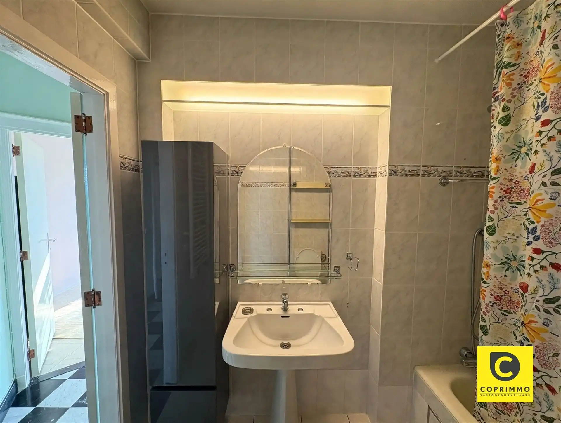 Ruim 3 slk appartement met terras te Berchem!  foto 14