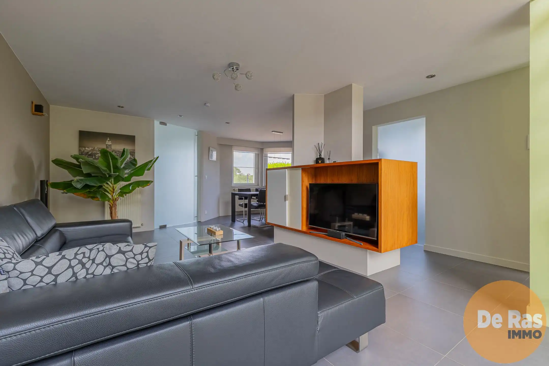 WELLE - Leuke halfopen bebouwing voorzien van alle comfort foto 13