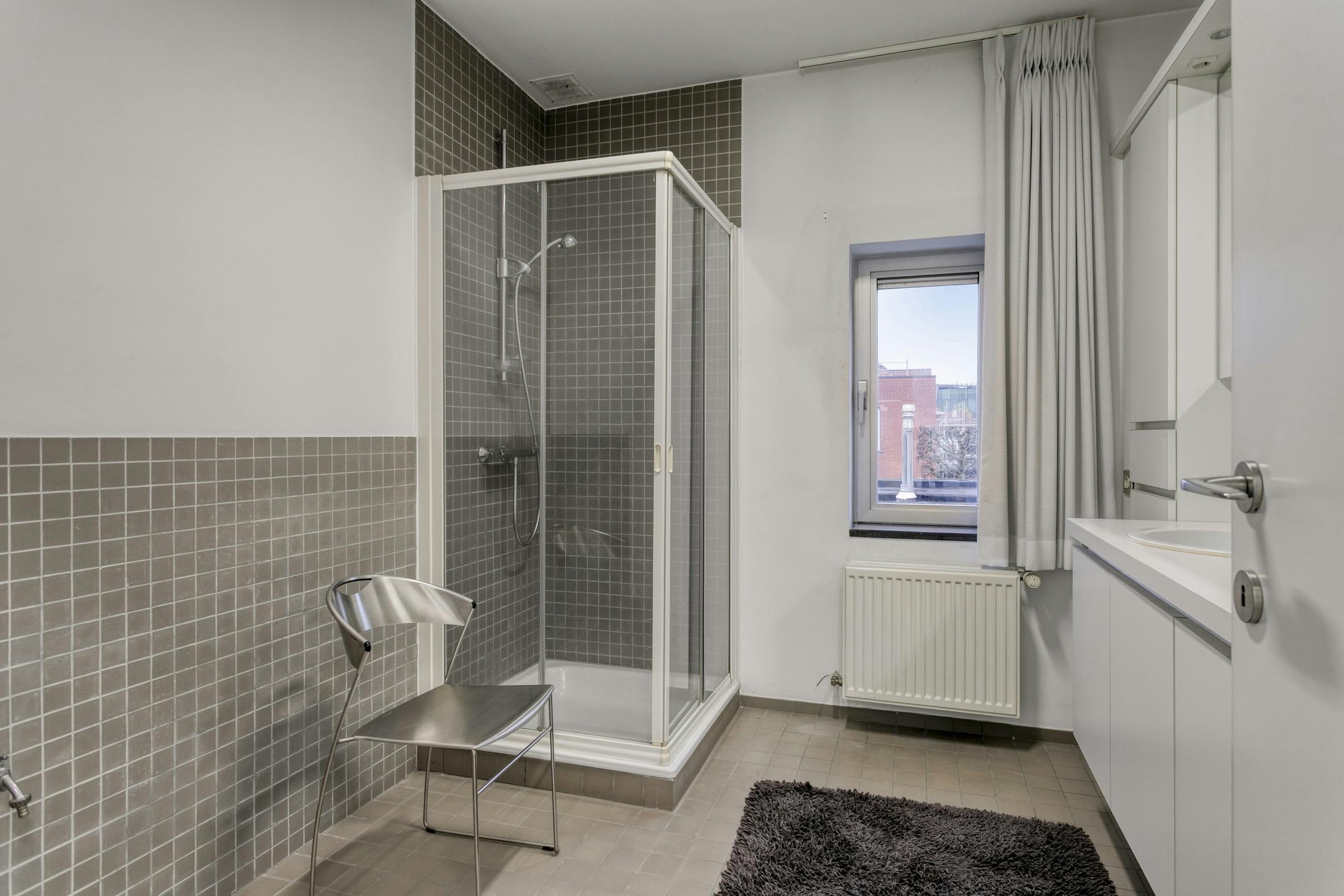 Kantoor met woonst te koop in Sint-Michiels (380 m²)  foto 10