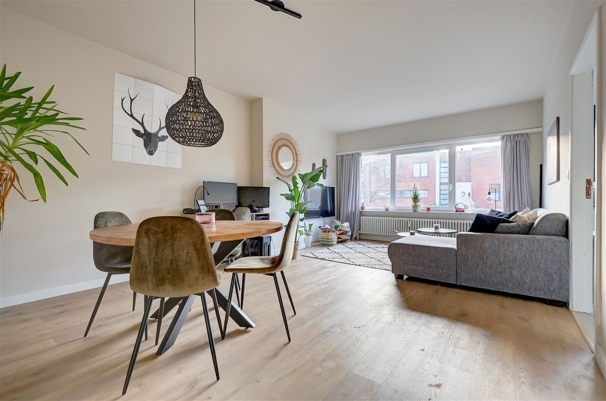 Appartement met 2 slaapkamers, kelder en garage centrum Wilrijk foto 2