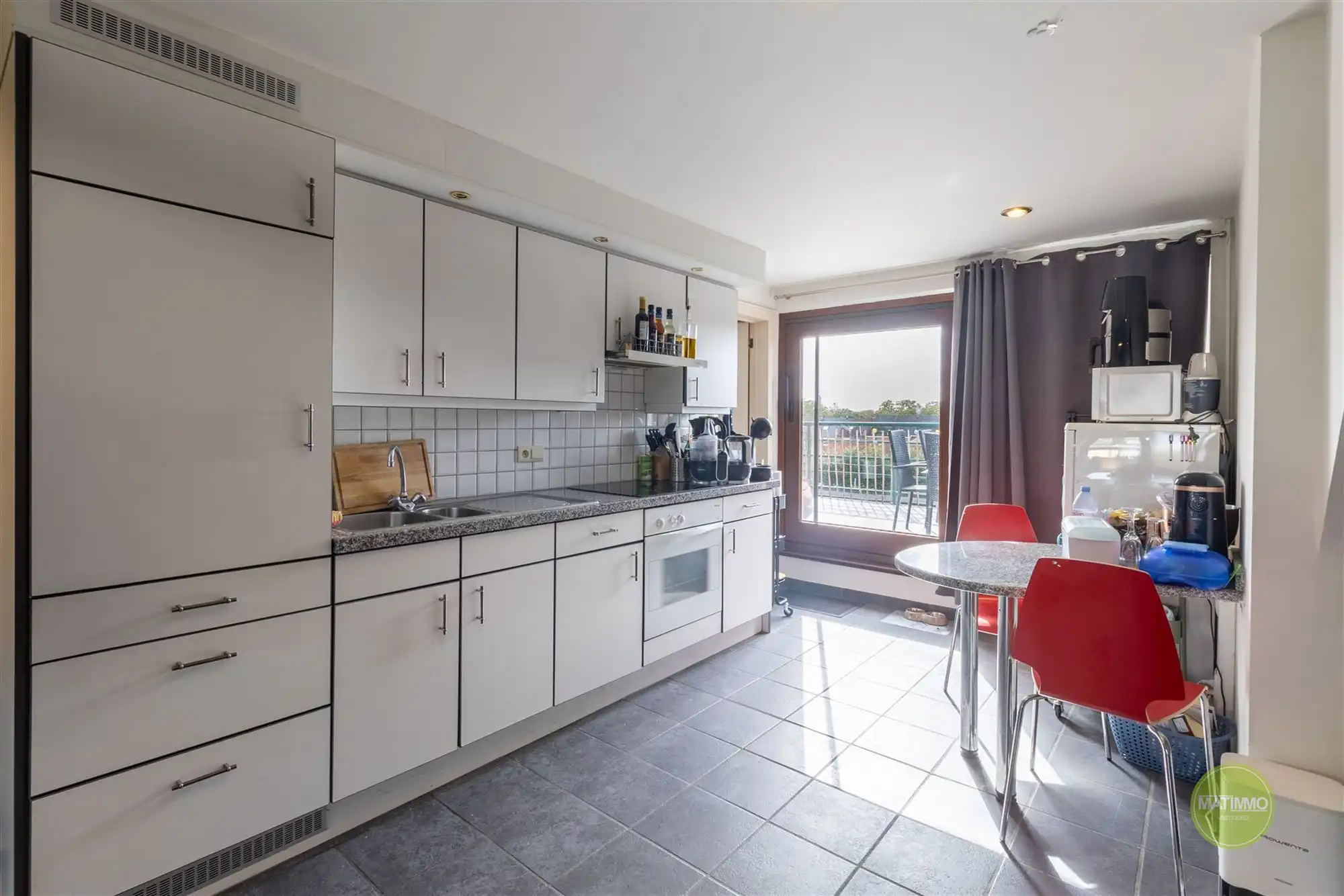 Duplex app met 1 slaapkamer, terras, lift én garage te Mol foto 7