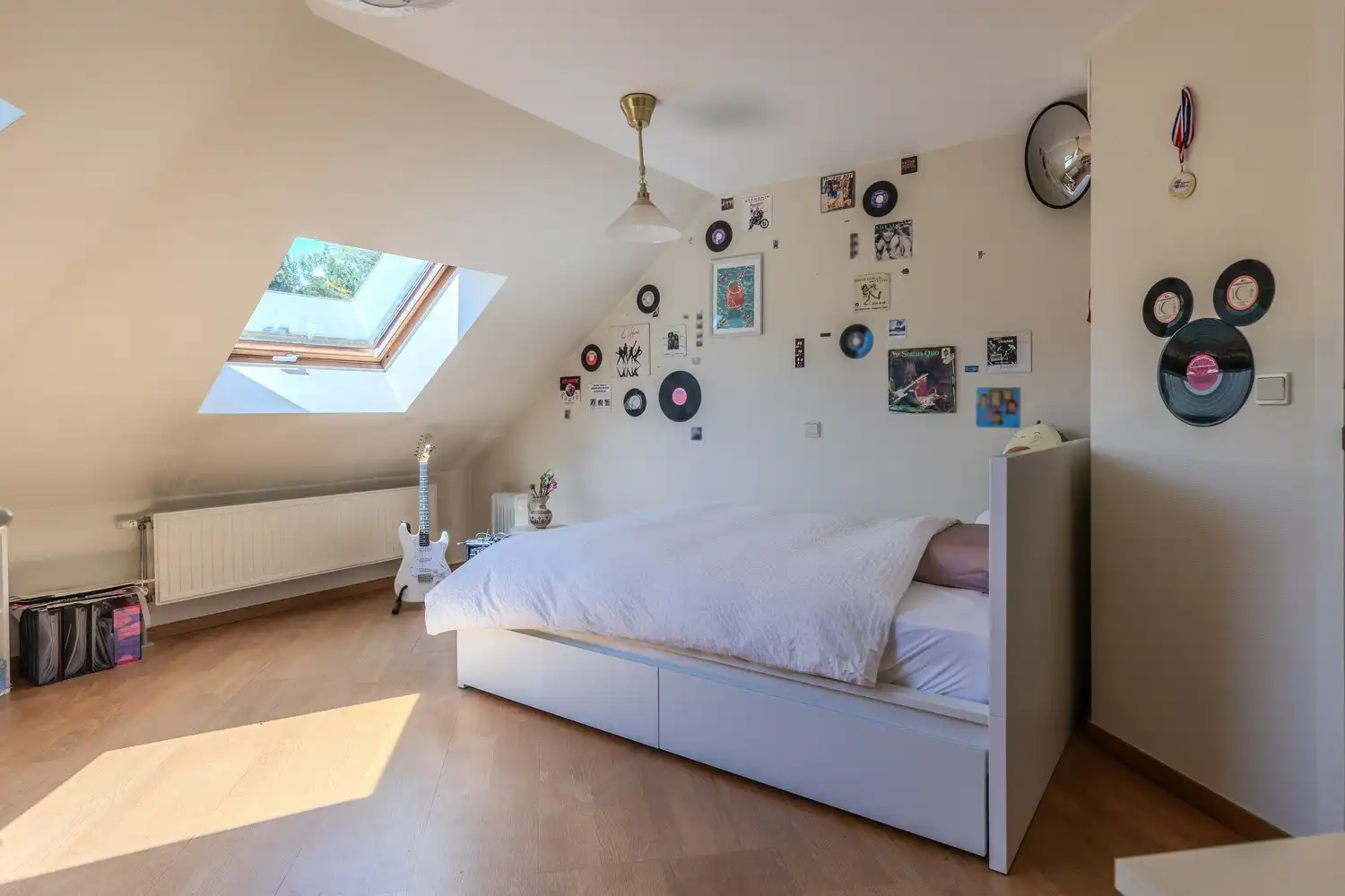 Ruime, instapklare vrijstaande woning met 5 slaapkamers en 3 badkamers in het gezellige Neerharen! foto 33