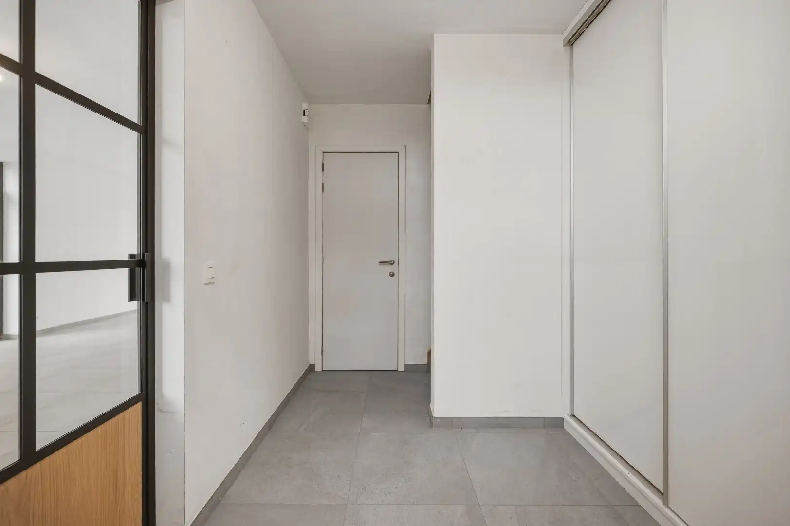 Prachtige nieuwbouw half open bebouwing met tuin en 3 slaapkamers te Zoutleeuw. foto 5