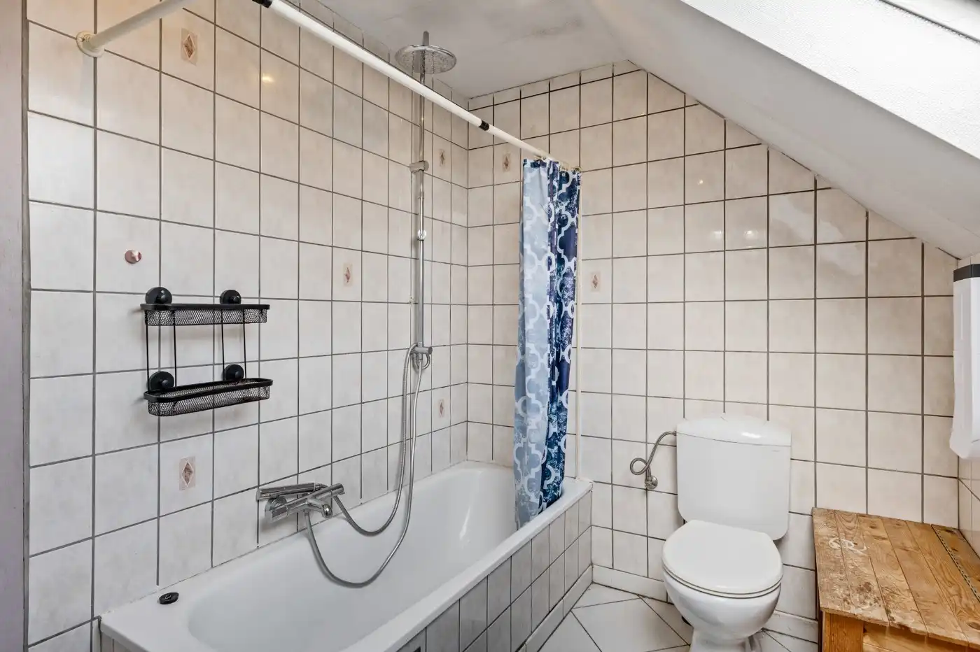 Rustig gelegen woning met 3 slpk., inpandige garage en tuin foto 19