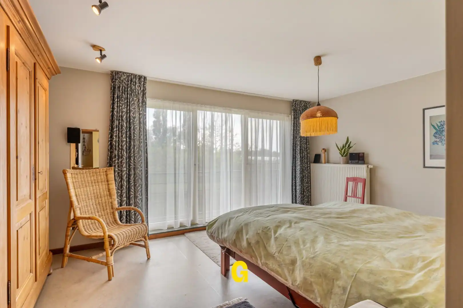 Uitstekend heropgebouwde karakterwoning op 50 are, in een gegeerde rustige omgeving met zicht op de omliggende velden. foto 18