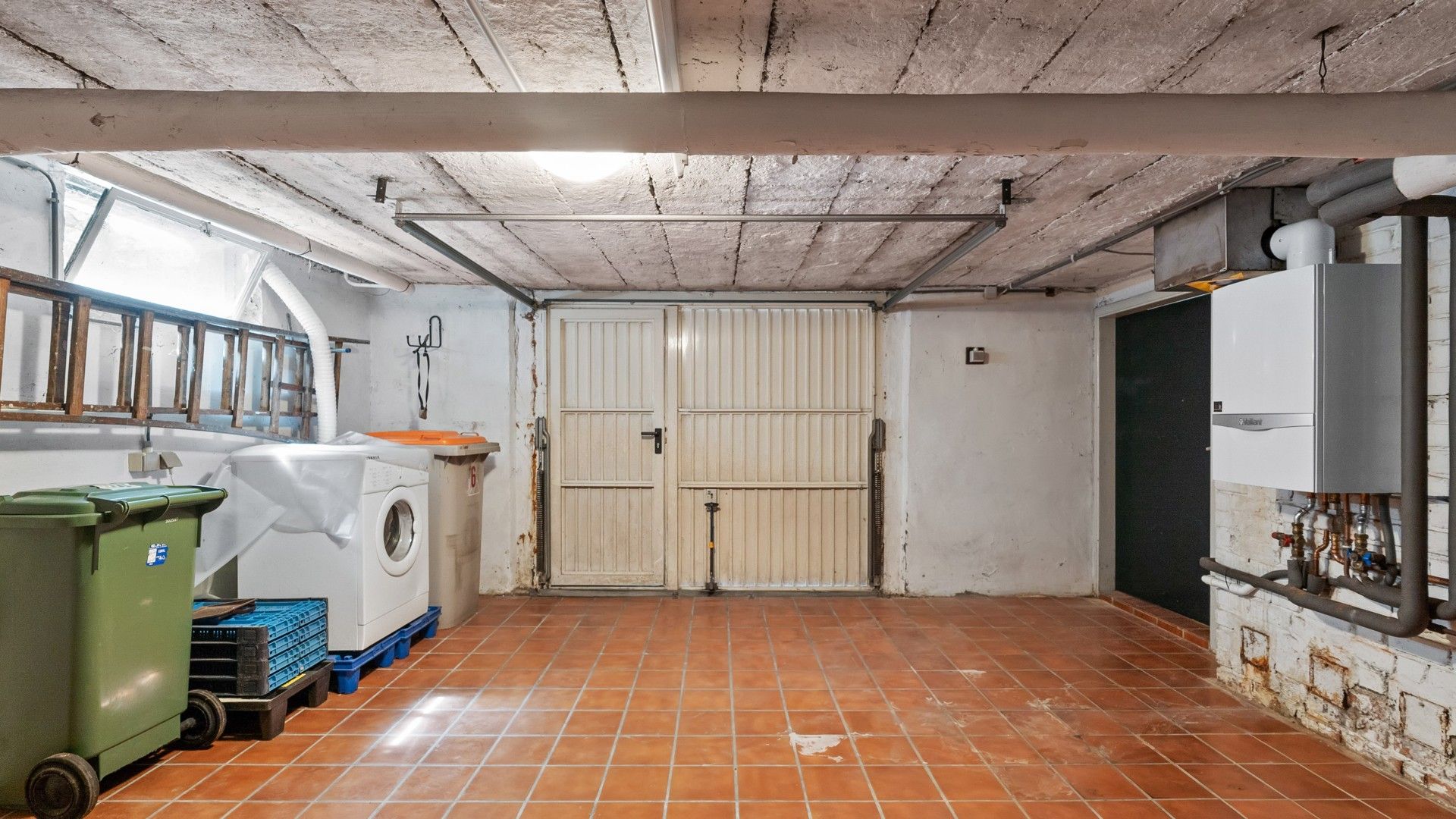 Vrijstaande woning op perceel van 9a 37ca foto 19