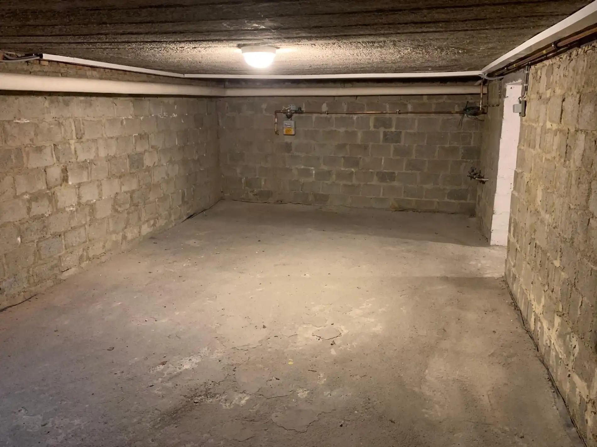 GEZINSWONING met 3 slaapkamers, garage en tuin te huur in LANAKEN !  foto 11