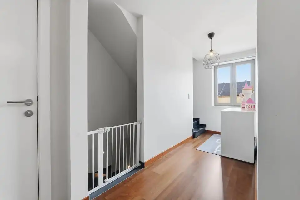 PRACHTIGE GEZINSWONING MET 4 SLKS EN ZONNEPANELEN IN HET LANDELIJKE WELLEN foto 20