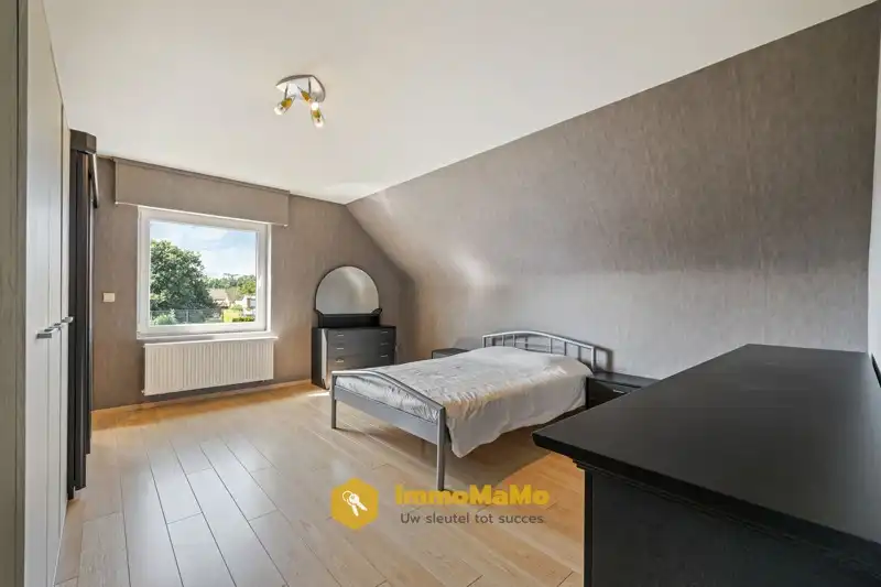 VILLA MET 4 SLAAPKAMERS TE KOOP IN LOCHRISTI (WACHTEBEKE) foto 24