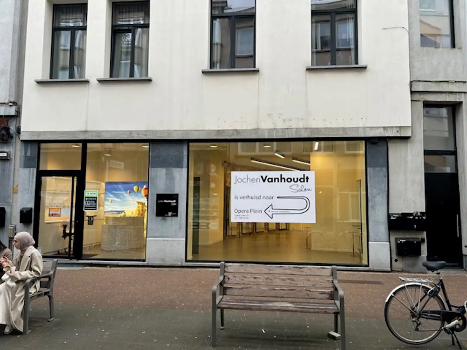 Instapklaar Handelspand in het Hart van Antwerpen foto 8