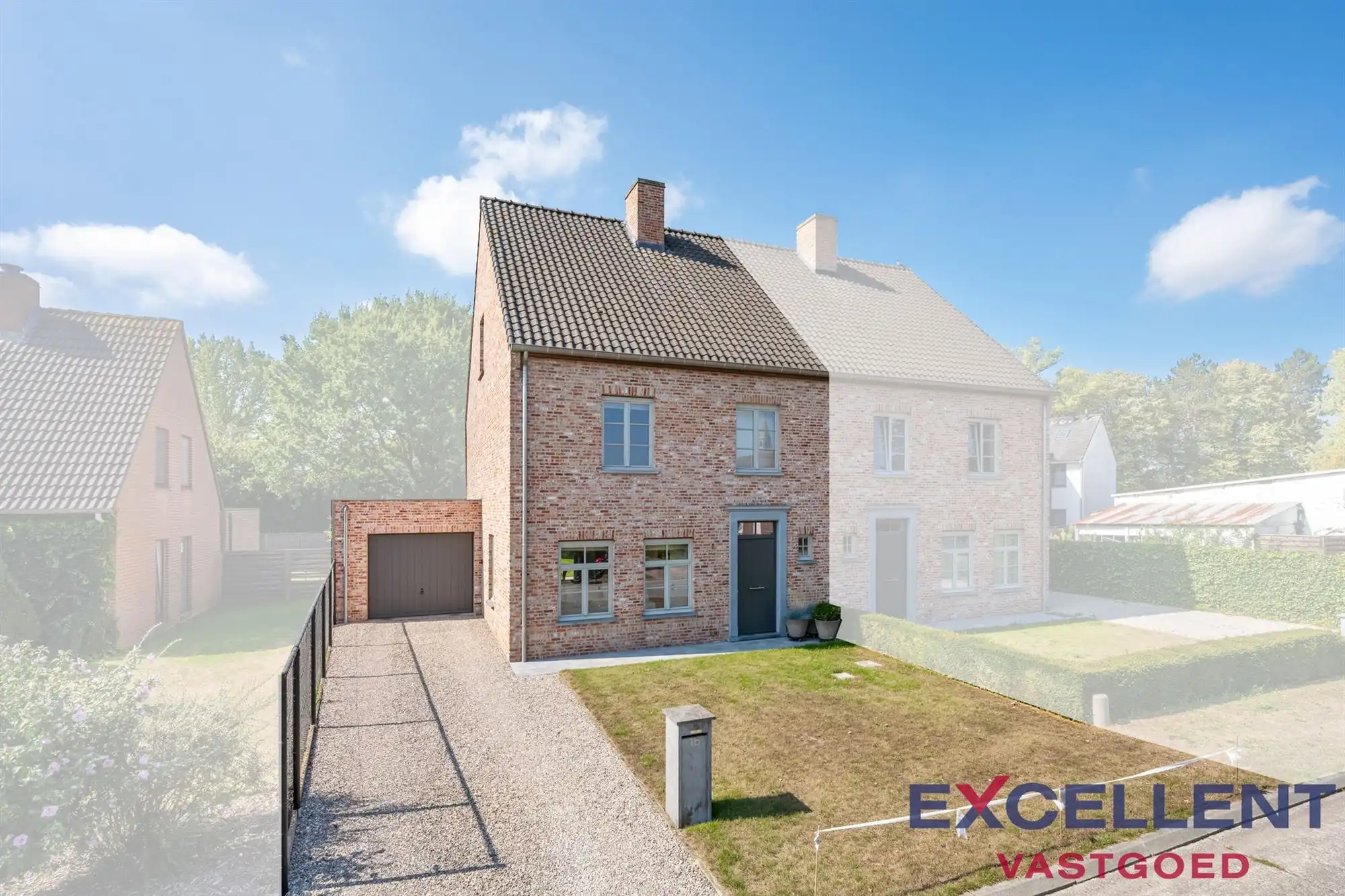 Prachtige landelijke woning in Sint-Martens-Leerne te koop foto {{pictureIndex}}