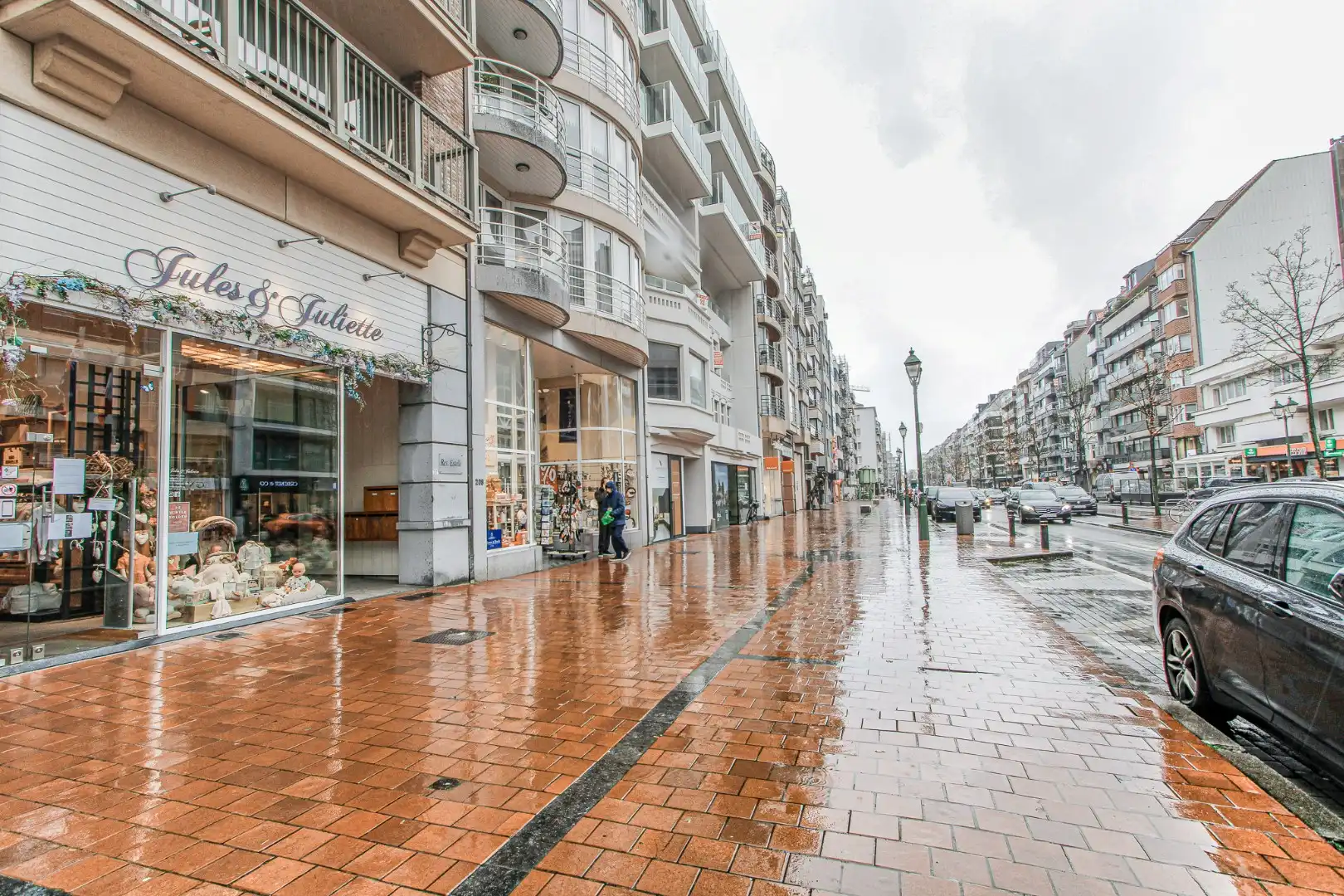 Zeer centraal gelegen handelspand op Lippenslaan 207, 306m² glv plus mezzanine, kelder en garage foto 26