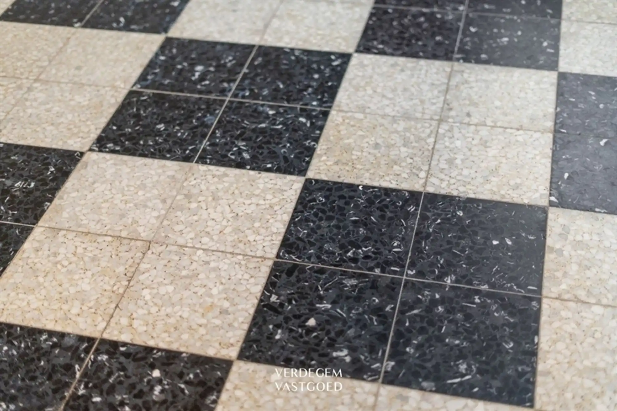 Woning met karakter en tuin van 1.594m² aan de mooie Moervaart foto 9