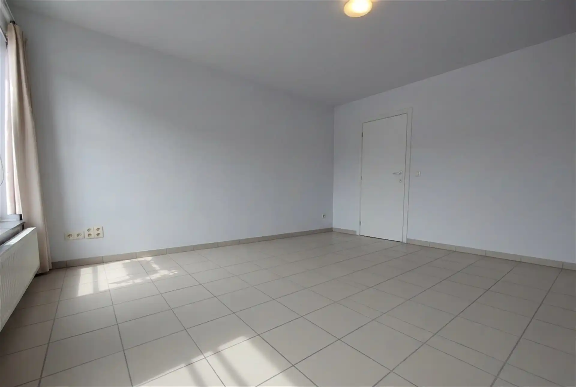 Zeer ruim appartement met zonnig terras foto 12