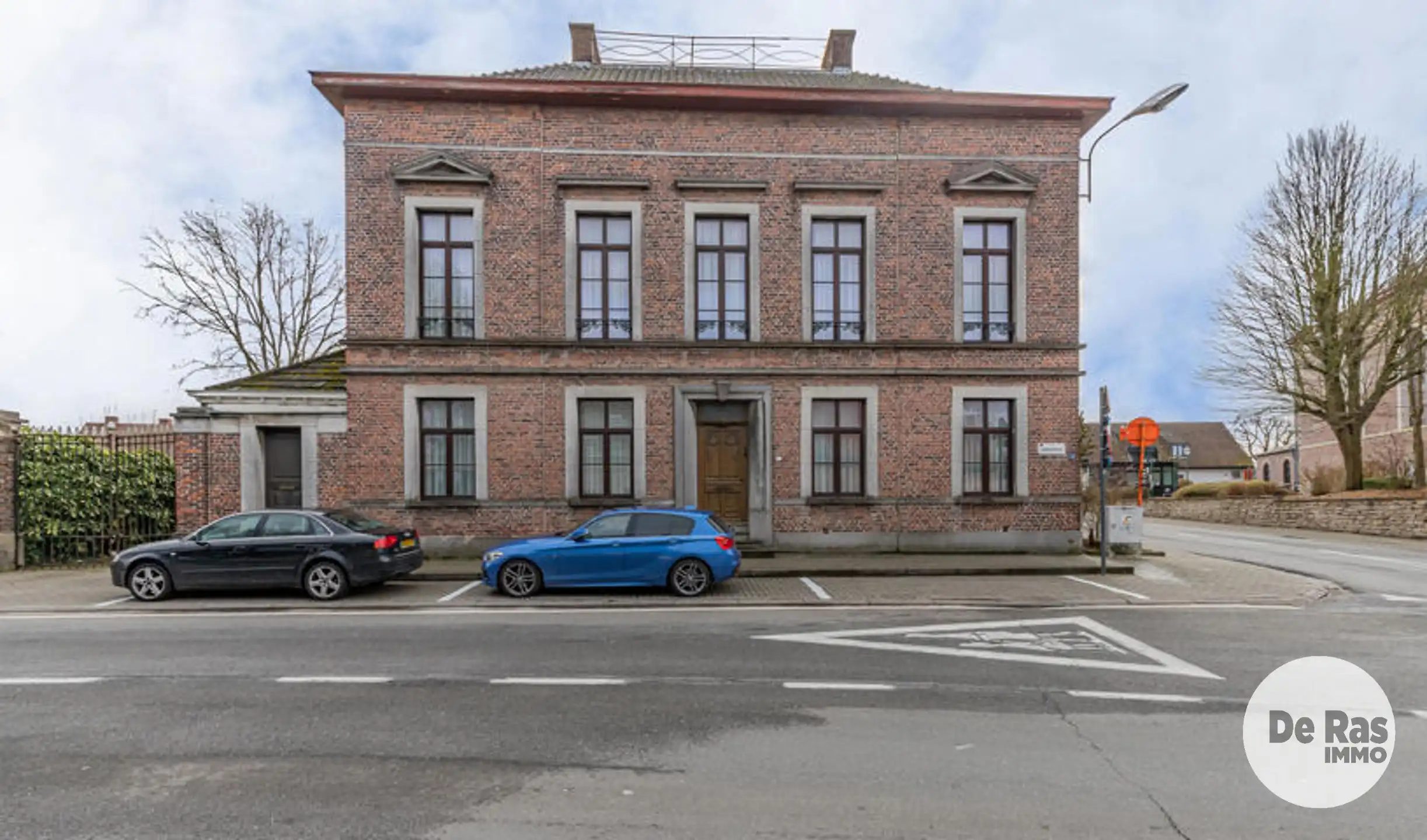 ERPE-MERE - Pastorij-dokterswoning op 13a 72ca foto 8